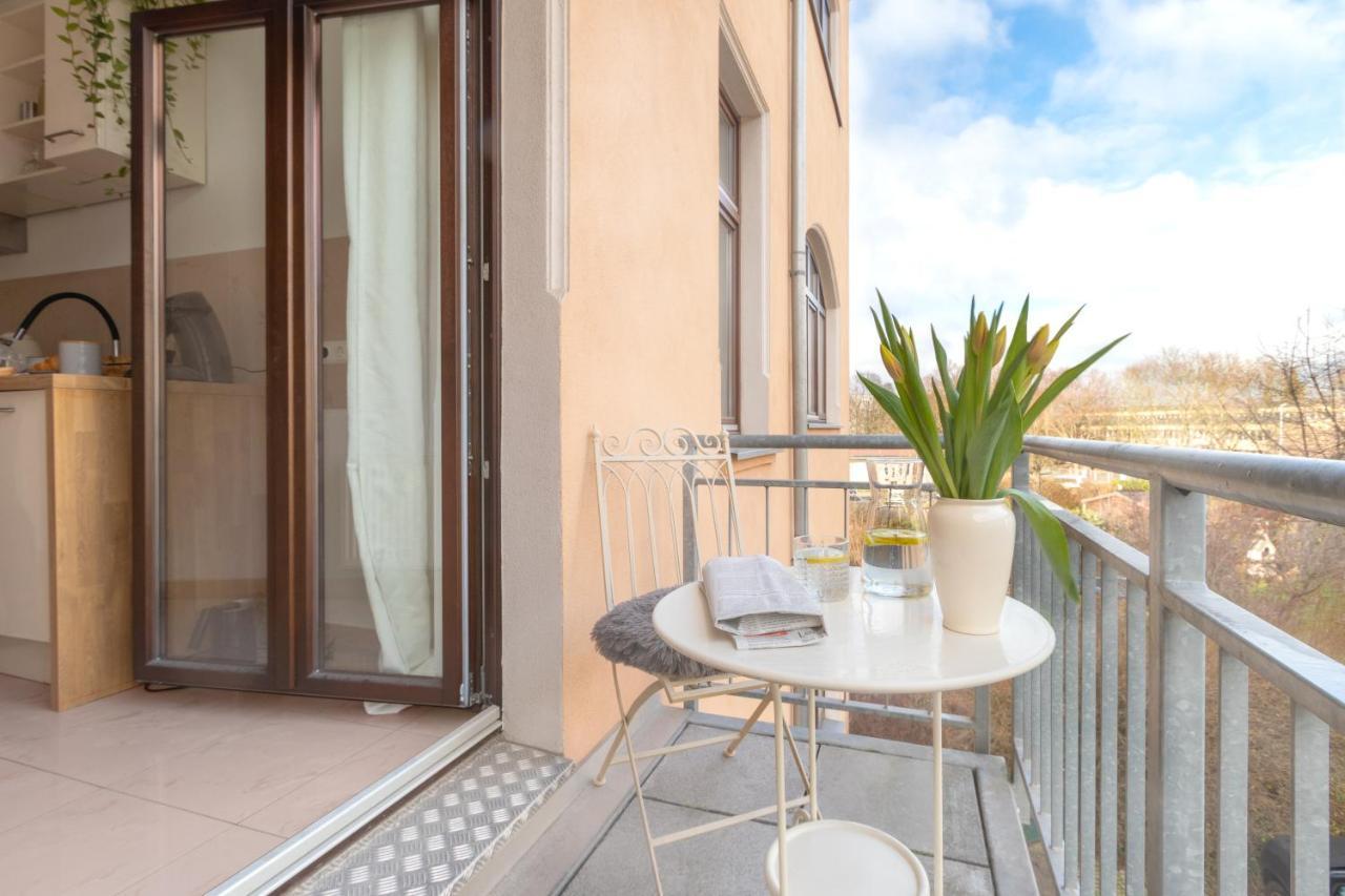 Ruhige Wohnung In Zentraler Lage - Quiet Flat In A Central Location Magdeburgo Exterior foto
