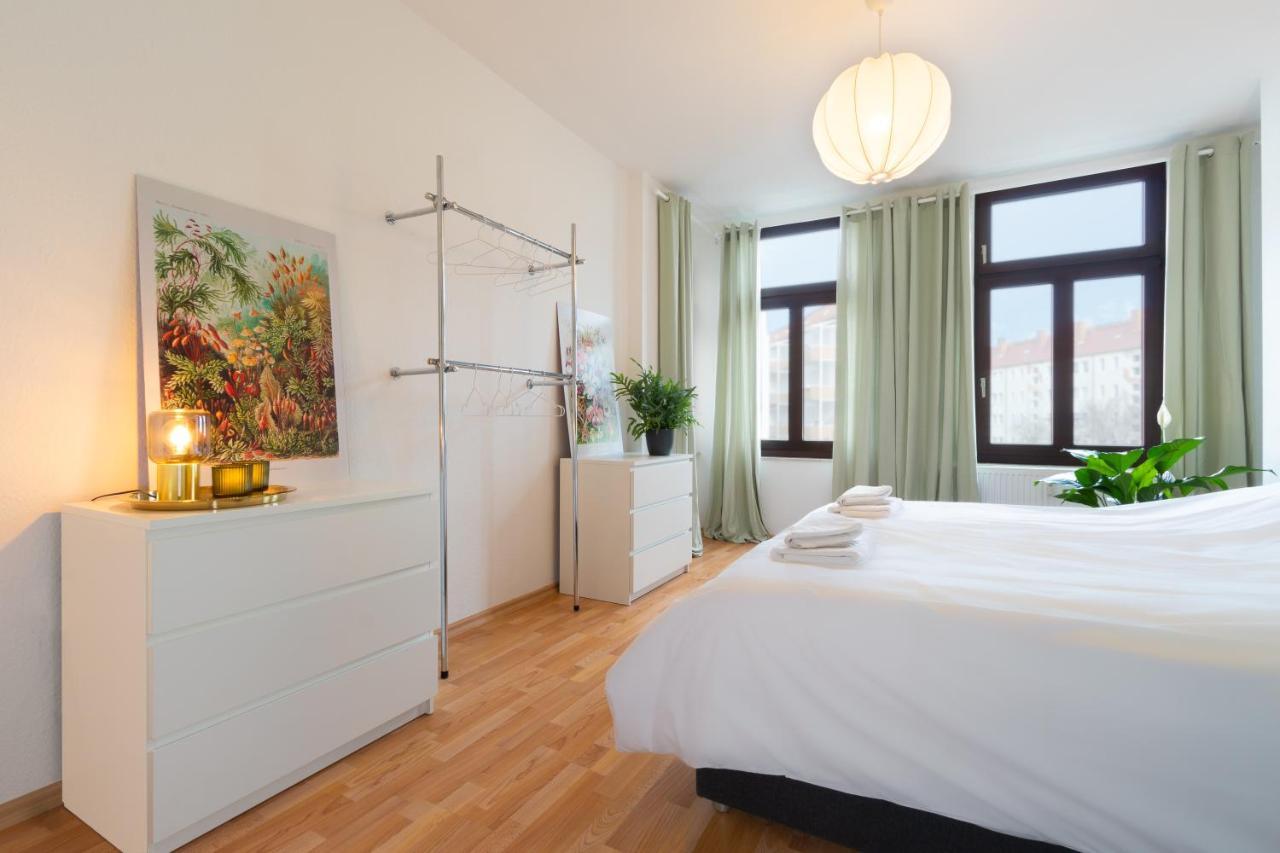 Ruhige Wohnung In Zentraler Lage - Quiet Flat In A Central Location Magdeburgo Exterior foto